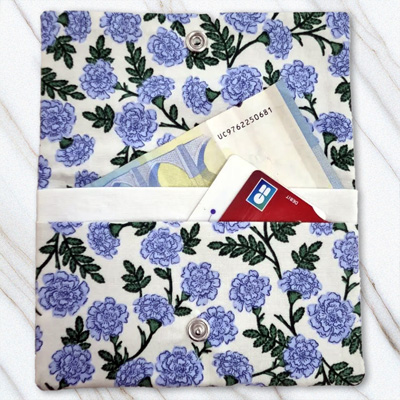 Atelier housse de coussin baby